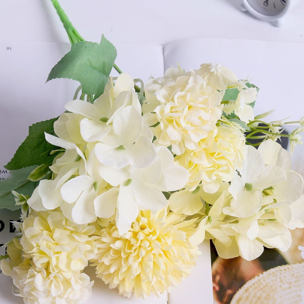 (yellow) "Simulated 5-prong Combination Bouquet: Artificial Small Bunch of Flowers for Wedding and Home Decoration - Silk Fake Flowers"