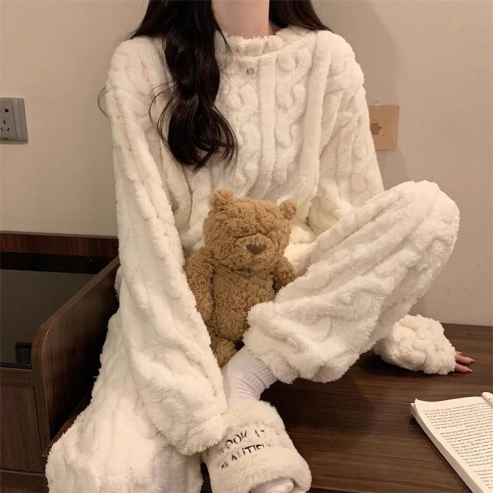 (cream,white, One size [80-140 catties]) Coral Velvet Jacquard Pajama Set: Thickened, Warm Flannel Suit For Couples In Autumn And Winter.