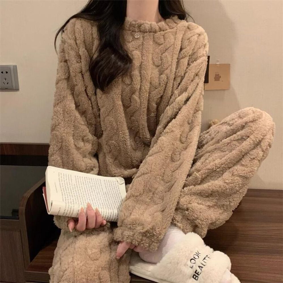 (brown, One size [80-140 catties]) Coral Velvet Jacquard Pajama Set: Thickened, Warm Flannel Suit For Couples In Autumn And Winter.