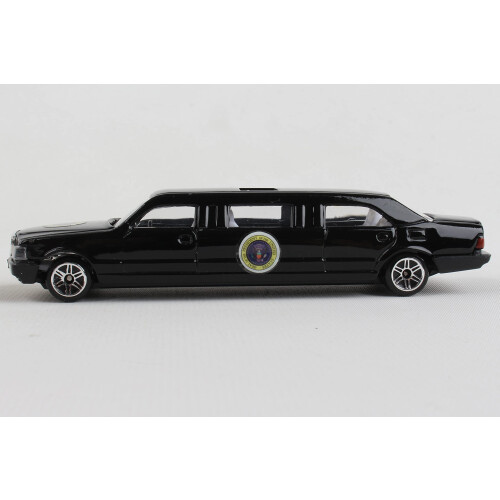 Daron AF1 Presidential Limo Black 1