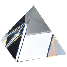 Amlong Crystal Clear Pyramid 2,3 inch cu cutie cadou