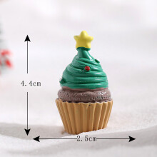(M) Landscape Santa Miniature Claus Sled Train Cake Decorative Accessories Resin
