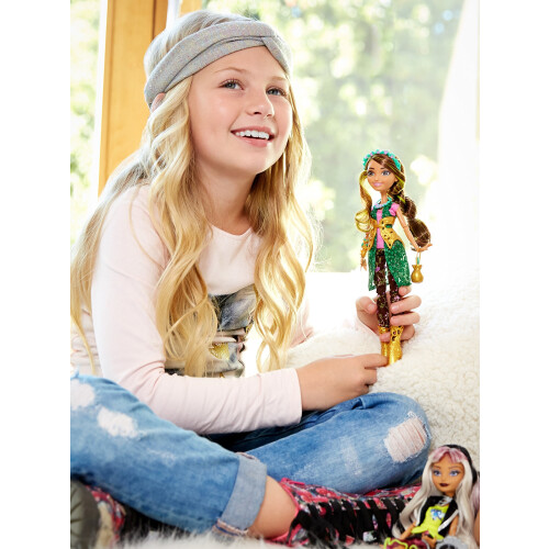 Mattel B  bika Jillian Beanstalk od Mattela Ever After High 1