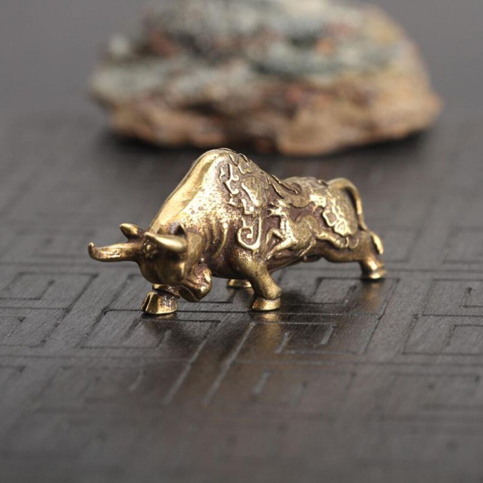 (Bull) Vintage Copper Animals Eagle Lion King Bull Rhinoceros War Horse Figurines Desk Ornament Home Decoration Accessories Brass Craft