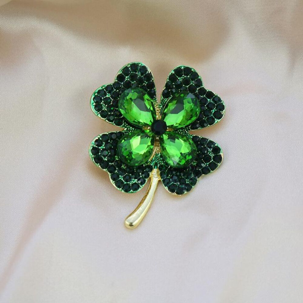 (green) Creative Pop Elegant Green Four Leaf Clover Brooch Pin Women&apos;s Suit Coat  Brooch Lucky Jewelry