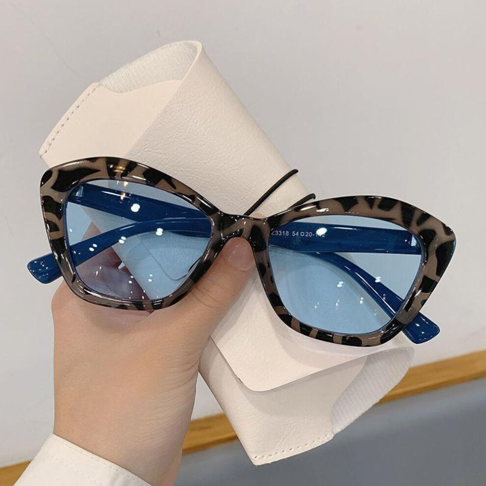 (blue) Fashion Cat Eye Sunglasses for Women Vintage Shades UV400 Brand Designer Trendy Eyewear for Lady