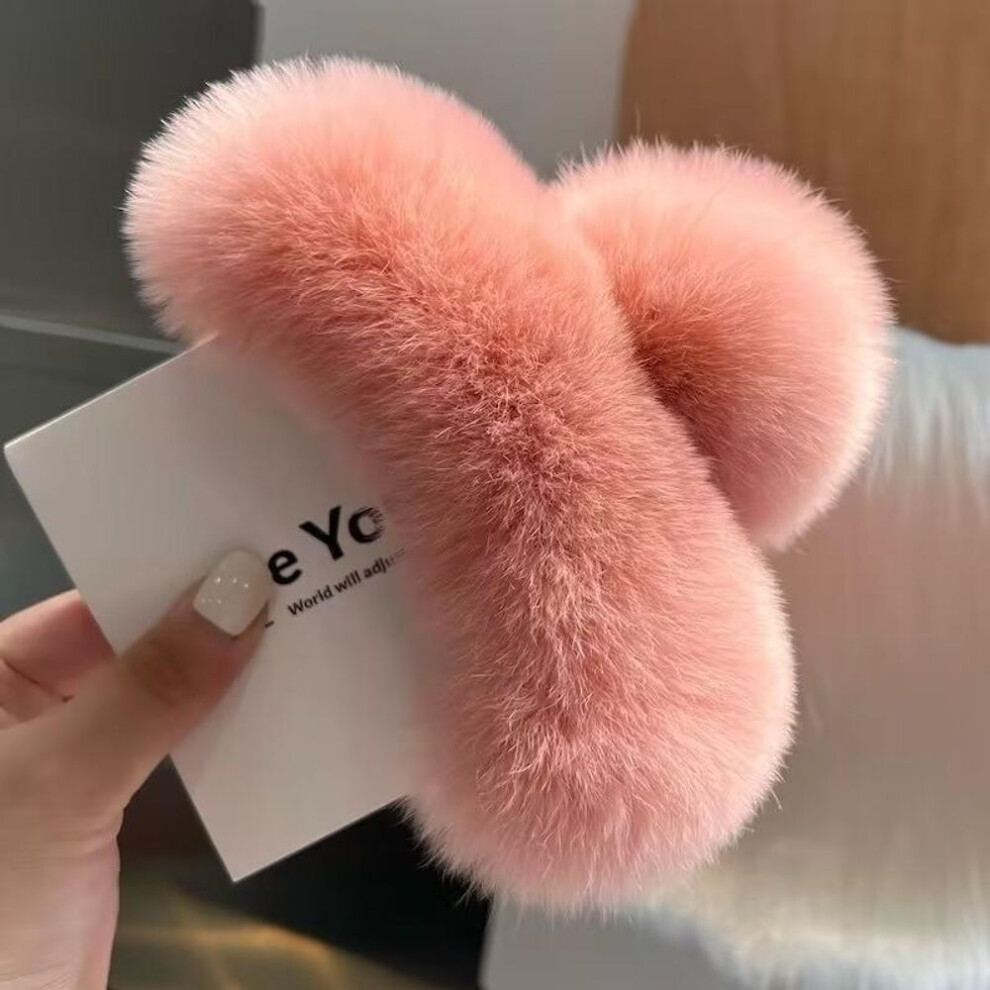 (13) Winter Faux Fur Hair Claw Elegant Acrylic Hairpins Plush Hair Clip Barrette Crab Headwear for Women Girls Hair Accessories