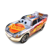 (SliverThice) Pixar 2 Cars Queen Top Hat Guard Gold Mcqueen Alloy Toy Model Gift Kid
