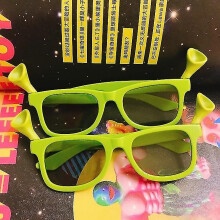 (one pair) Exceed Lovely Cartoon Shrek 3d Glasses Novelty Toy Costumes Prop Model Toy Accessory Party King For Children & Adult