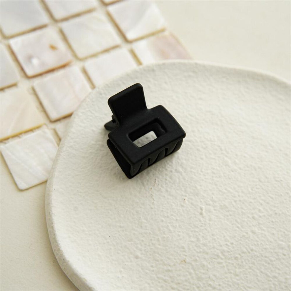 (black) Small Square Hair Claws Frosted Hair Clip Geometry Simple Hairpins Ponytail Clip Crabs Hair Accessories For Women