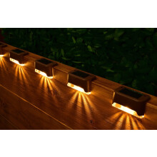 NEW SOLAR LIVING 6PK WALL & FENCE WARM LIGHT MAKE YOUR GARDEN LIGHT UP & UNIQUE