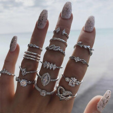 (As show, One size) Vintage Crystal Knuckle Rings Set Silver Heart Stackable Finger Rings Midi Size Joint Knuckle Ring Sets For Women And Girls 15pcs