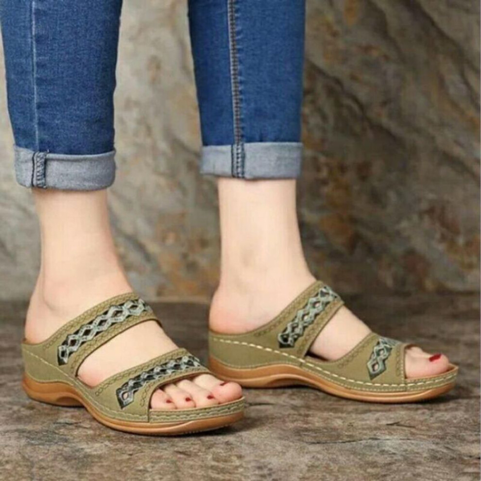 (green, 36) Women&apos;s Hollow Out Wedge Slide Sandals, Casual Open Toe Soft Sole Slip On Shoes, Lightweight Outdoor Summer Slides for Holiday