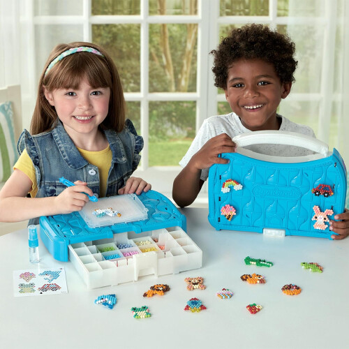 Aquabeads Beginners Craft Studio Case 35087 - Board Game 2