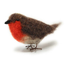 The Crafty Kit Company British Birds Robin Needle Felting Kit containing 100% British Wool, Felting Needles, High Density Sponge, Colour Instructions