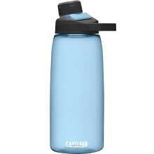 CAMELBAK Chute Mag Everyday Water Bottle - BPA Free - Leak-proof Design - Magnetic Cap - 1 Litre, True Blue