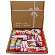 Kinder Bueno Hamper Box with White Chocolate and Kinder Card, Perfect Large Variety Premium Selection Box for Last Minute Gifts and Birthdays for Both