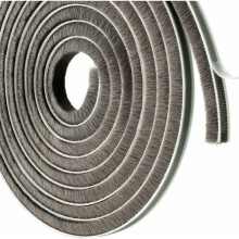 Zwarte rubberen borstelafdichtingsstrip zelfklevend stofdicht schuifdeurafdichting meubelkast isolatieglas 9 mm x 23 mm x 6 m