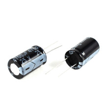 2 stuks 4700uF 25V 105C radiale elektrolytische condensatoren zwart 26x16mm