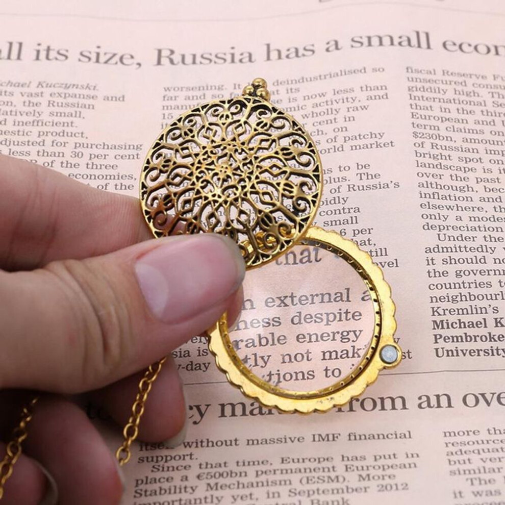Vintage Chain Magnifying Glass  Necklace Pendant Grandma Gift Metal Magnifier