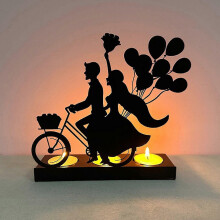 Metal Iron Valentine's Day Couples Flowers And Balloons Candlestick Attractive Tabletop Decor with Illuminating Ambiance for Festive Wedding Home Deco