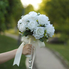 Holding A Bouquet Of Flowers Korean Wedding Ceremony Simulation Rose Bouquet Bride Holding A Bouquet Of Flowers Shooting Props Flye254369