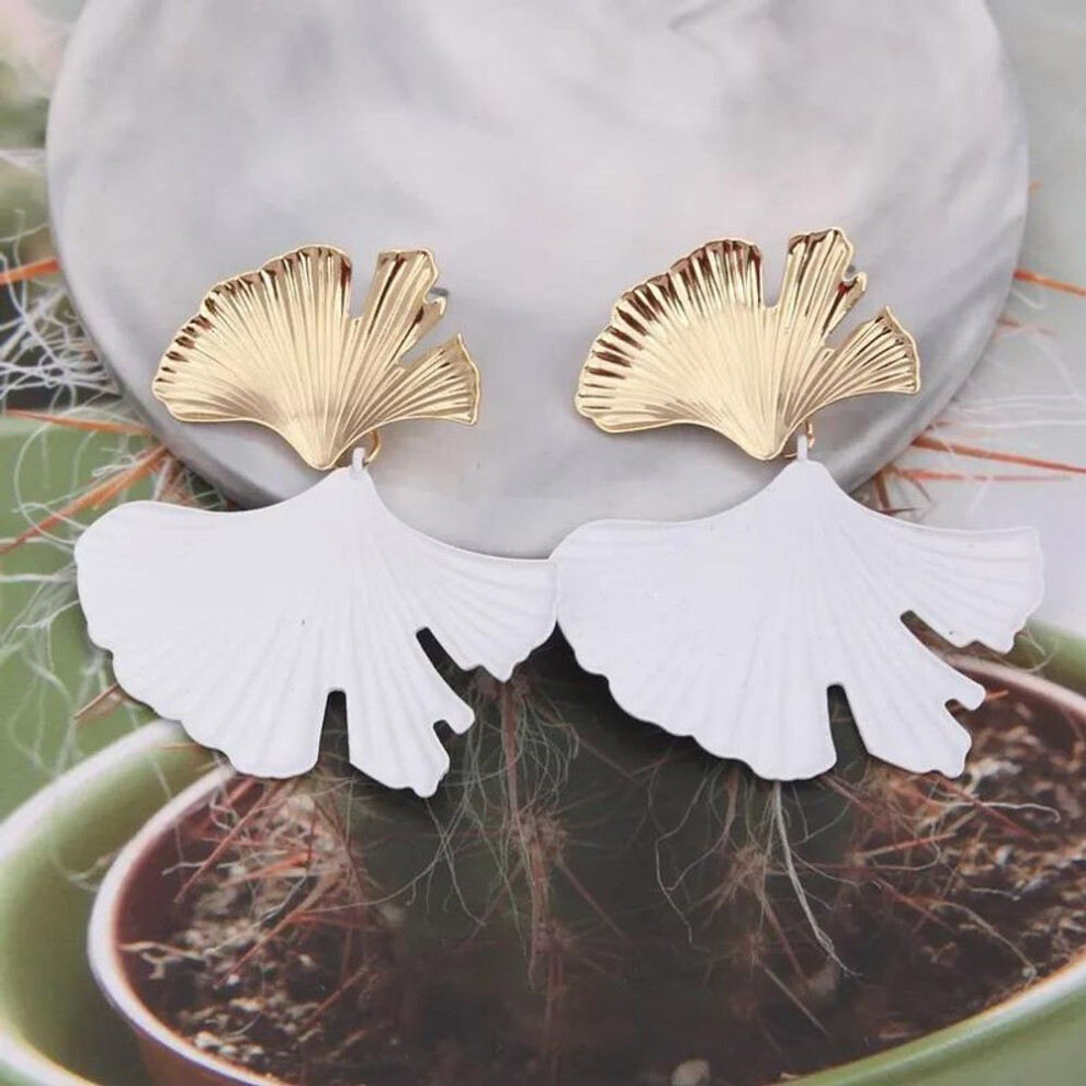 (white) Bohemian Geometric Gold Color Ginkgo Biloba Leaf Shape Drop Earrings For Women Statement Ear Jewelry Accessories Punk