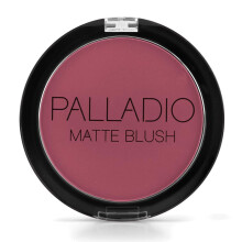 Palladio Matte Rouge lsst sich sanft auf die Wangen auftragen, sorgt fr einen sanften, matten Look und ein gleichmiges Finish. Makellose, samtige