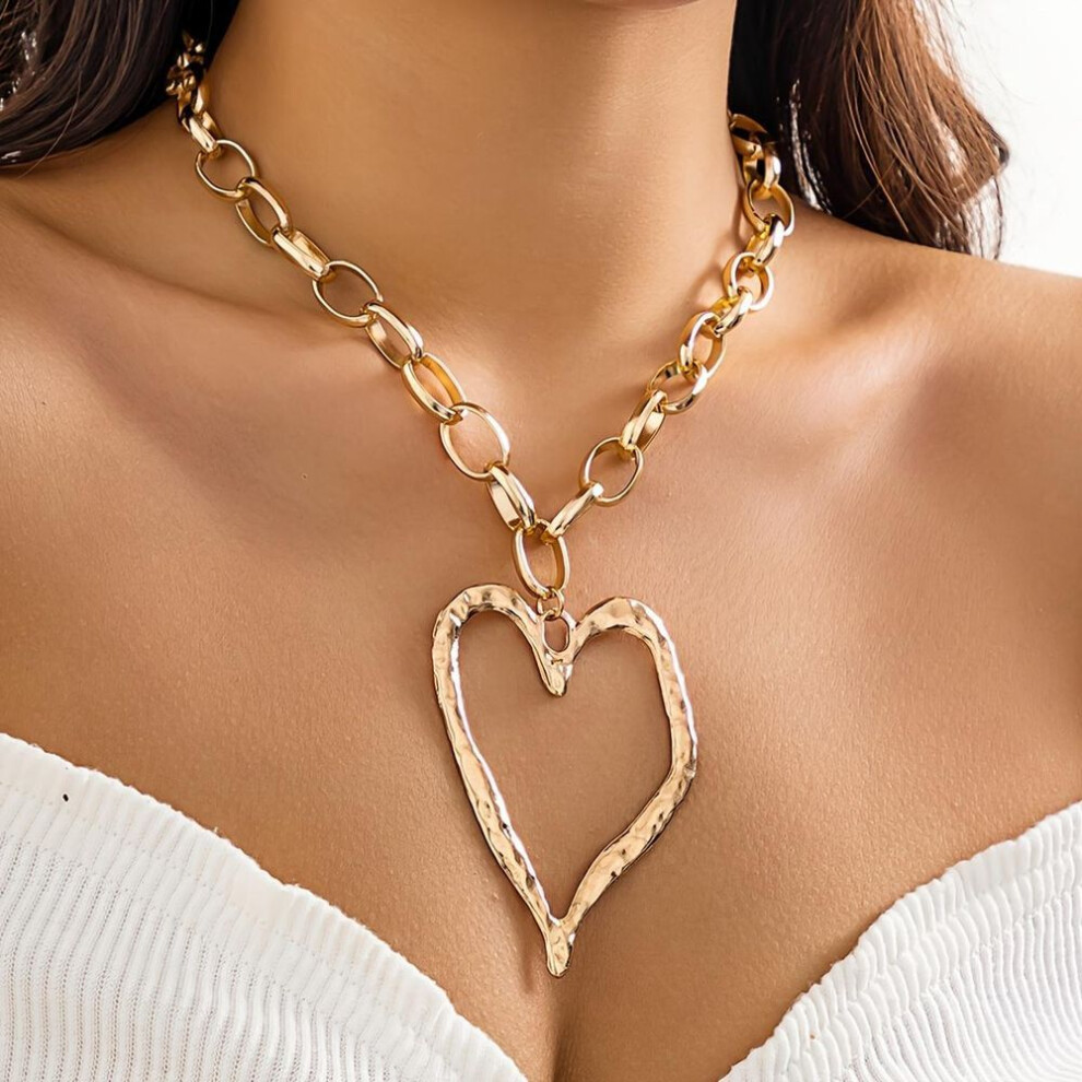 (gold) Exaggerated Heart O-Shaped Chain Necklace, Big Love Necklace Alloy Romantic Jewelry For Women Valentine&apos;s Day Gift