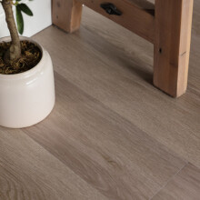 Floor Pops Peel and Stick Vinyl Floor Planks NATURAL OAK - Pack Of 7 Tiles 0.98sqm