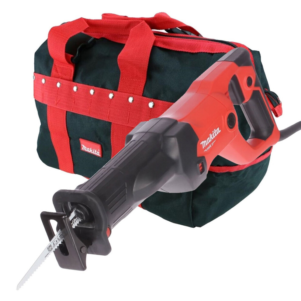 Makita M4501 240v Reciprocating Recip Sabre Saw 1010w + Carry Bag + Blade