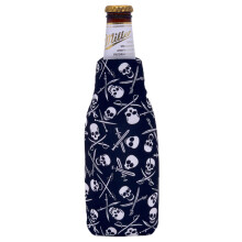 Piratenmuster Bierflasche Coolie