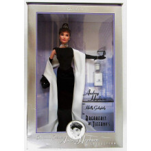 Audrey Hepburn como Holly Golightly en Desayuno con diamantes, el cl   sico de Ed