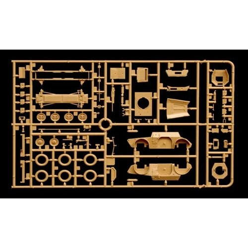 Italeri 7052S Autoblinda AB 43 2
