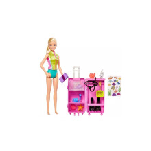 Barbiepop (blonde marien bioloog)