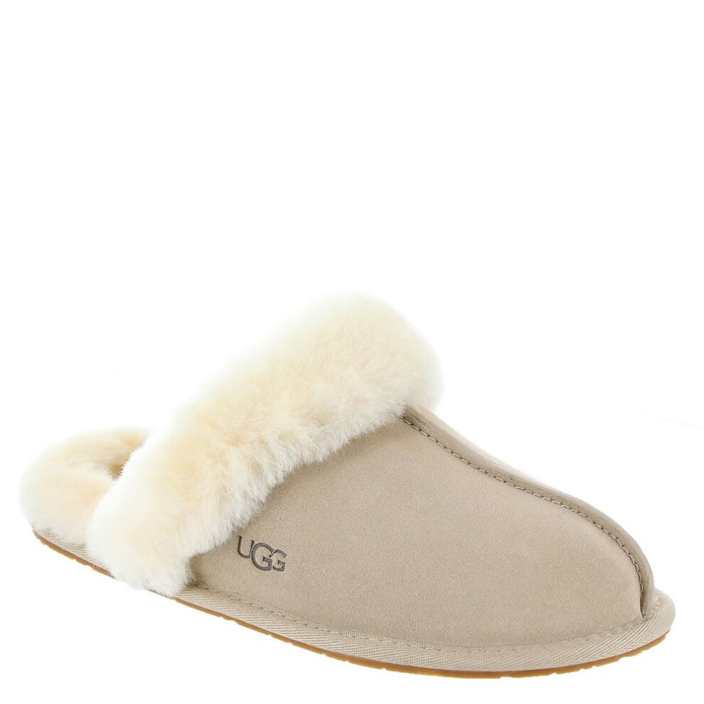 UGG Women's Scuffette II Slipper  Sand  6