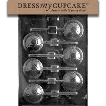 mbraca?i -mi cupcake ciocolata cu bomboane de fotbal minge de fotbal