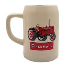 Taza Farmall de 20 oz de Cornell McCormick, color blanco con tractor rojo