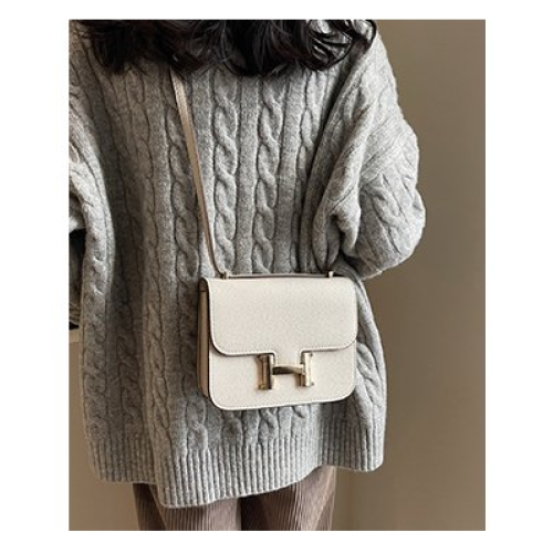 Lychee pattern H buckle light luxury shoulder crossbody bag 1