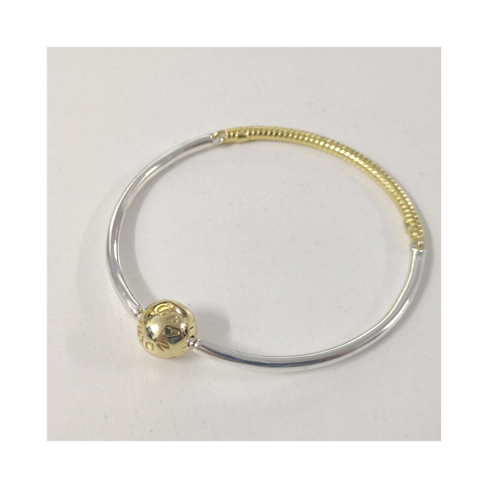 (17 cm) Pandora Moments Three-Link Pandora Shine Bracelet