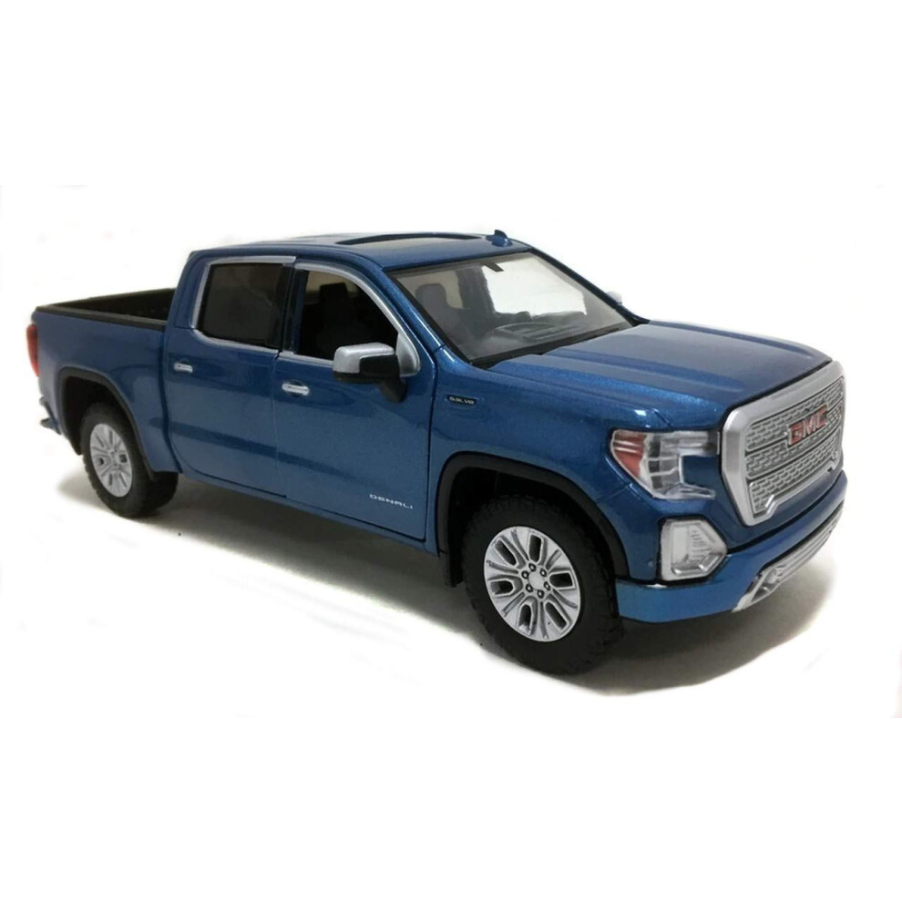 Camionnette à cabine multiplace GMC Sierra 1500 Denali 2019 de Motormax, couleur métallisée Bl