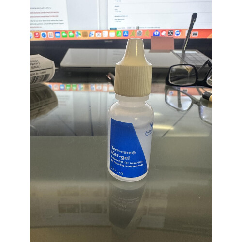 Tech-Care Ear-Gel-1/2 on   a de garrafa da Warner Tech-Care 1