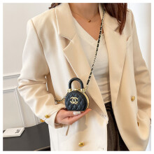 (Section 4) Stylish Letter Diamond Chain Mini Crossbody Bag
