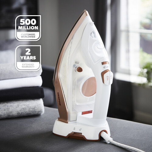 GEEPAS (White) Geepas 2 in1 Cordless Steam Iron Ceramic Soleplate 2