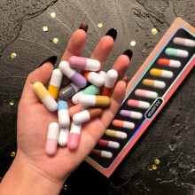 New Mini 12-color Capsule Lipstick Set Waterproof Non-stick Cup Carry Pill Lipstick Novelty Lips Makeup DIY Lipstick For