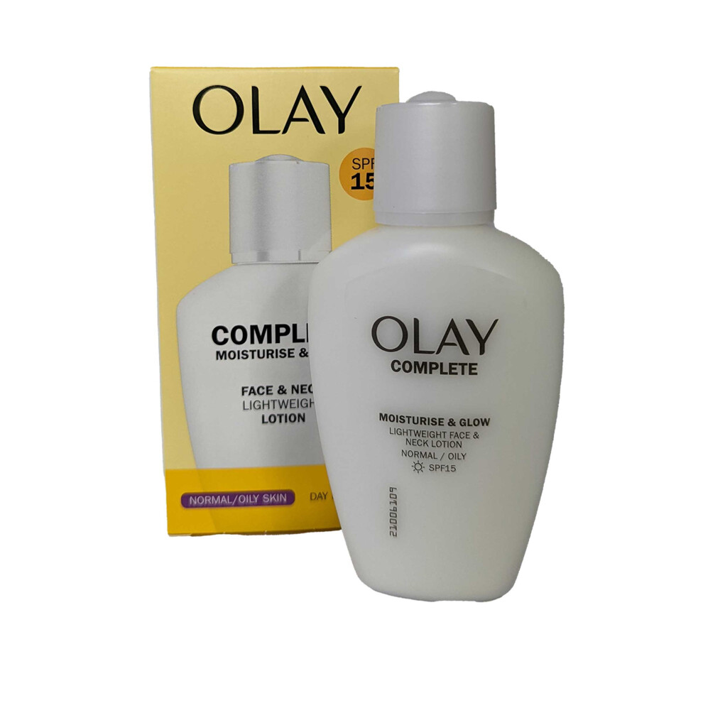 Olay 3-In-1 Lightweight Day Fluid Normal To Oily Skin SPF15 Complete Care 100ml