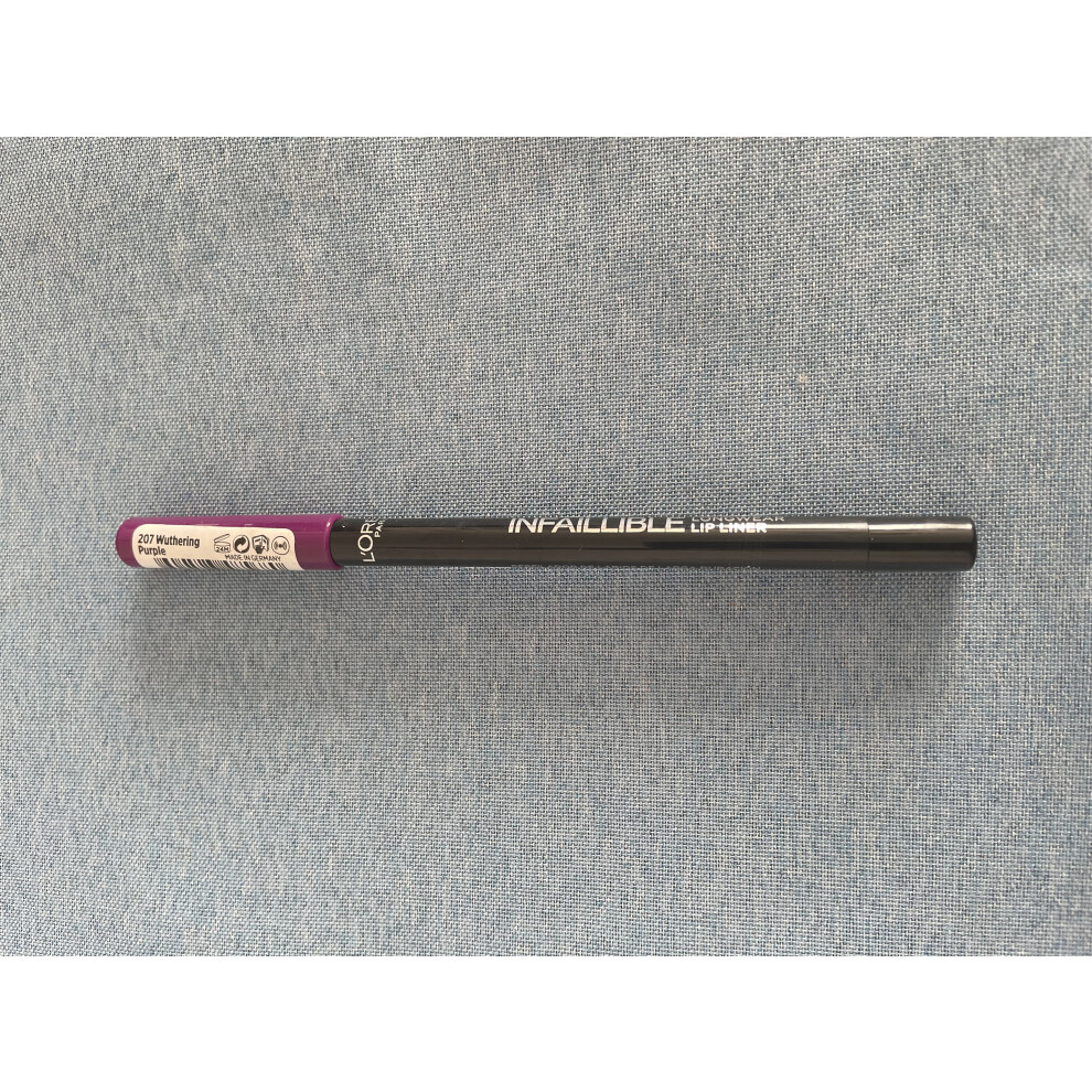 Brand new loreal infaillible lip liner - # 207 wuthering purple