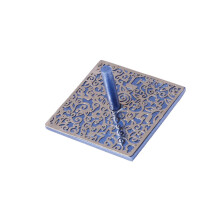 Yair Emanuel Hanukah Dreidel, dekoratives flaches eloxiertes Aluminium-Ausschnitt-Design (blau)