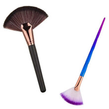 (As show, One size) Heytea Large Scalloped Makeup Brush, Portable Slim Professional Applicator, Perfect for Highlighting and Bronzer Cheekbone Brush, 2-Pack Soft Makeup T
