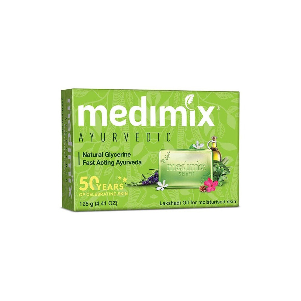 Medimix Natural Glycerin Moisturizing Soap, Hydrates and Nourishes Soap for Soft, Smooth Skin- 125g